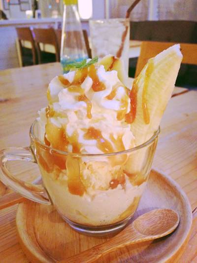 Banana Caramel Ice-cream 🍌🍦 ที่ ร้านอาหาร OMU (โอมุ) Park Lane
