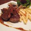 New Sealand Lamps Chop  ที่ ร้านอาหาร Flann O'Brien's