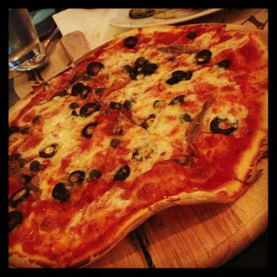 Napoletana Pizza ที่ ร้านอาหาร Wine Connection Deli & Bistro K-Village