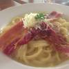 คาโบนาร่าอันโด่งดัง ครีมเข้มข้นมาก  ที่ ร้านอาหาร Sweet Sin