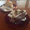 เค้กทำได้ดีค่ะ อร่อยราคาวมเหตุผล ที่ ร้านอาหาร Sweet Sin