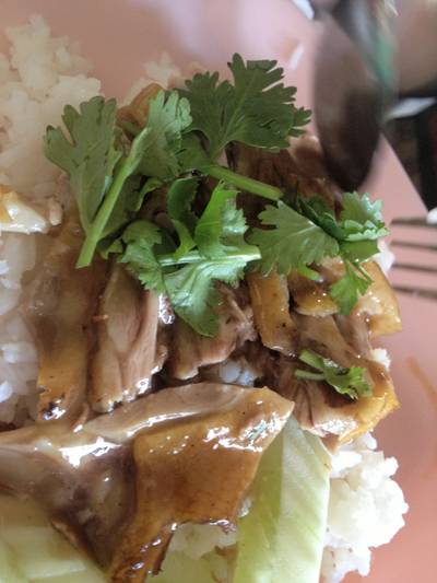 ข้าวมันไก่ ที่ ร้านอาหาร ร้านกาแฟเจ๊กเปี๊ยะ