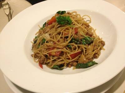 ร้านอาหาร Greyhound Café - J Avenue