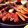 เนื้อสัตว์กับน้ำจิ้มคุณภาพโอเค ที่ ร้านอาหาร KUMA YAKINIKU