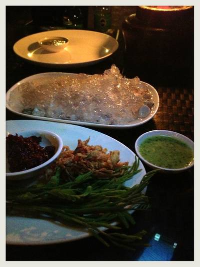 เหมือนเดิมกับเมนู หอยนางรมทรงเครื่อง  ที่ ร้านอาหาร สุดทางรัก พัทยา