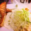 Spaghetti Salmon ที่ ร้านอาหาร HAP de NOUS The Promenade
