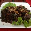 ลาบหมูคั่ว ที่ ร้านอาหาร ผาลาดตะวันรอน