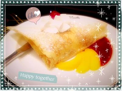 peach crepe ที่ ร้านอาหาร Vanilla Brasserie Siam Paragon