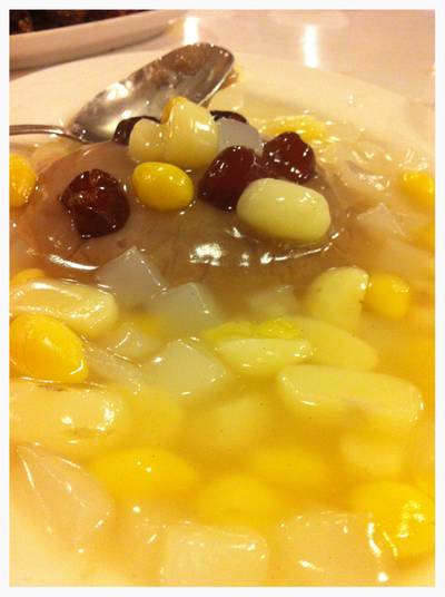 โอนีแปะก้วยเยิ้มๆๆ>< ที่ ร้านอาหาร ภัตตาคารลีเหล่าหงี