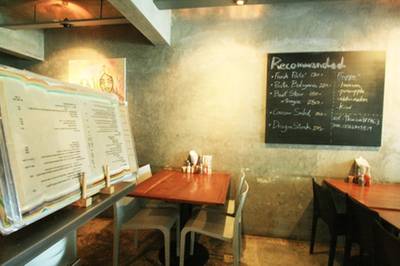 ร้านอาหาร Pizza Pazza