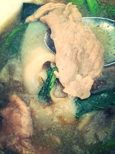 ร้านอาหาร ราดหน้าสูตร 40 ปี ร้านอาหาร ราดหน้าสูตร 40 ปี