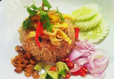 ข้าวคลุกกะปิ ปิ ปิ~* ที่ ร้านอาหาร Audrey Cafe & Bistro ทองหล่อ