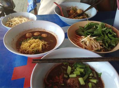 ร้านอาหาร ก๋วยเตี๋ยวเรือบางกร่าง