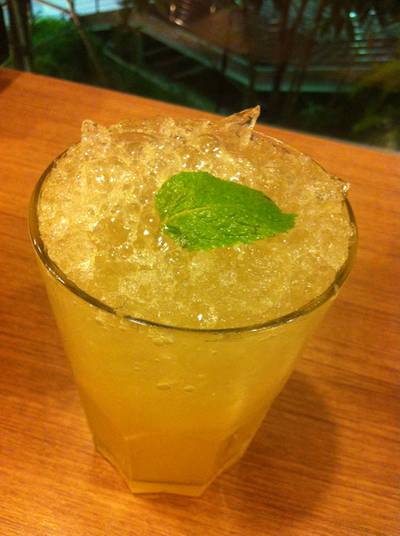 น้ำมะนาว ที่ ร้านอาหาร เล่นเส้น K-Village