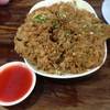 ออส่วนทอด กรอบจริงๆค่ะ จานนี้ 100 นึง ที่ ร้านอาหาร ครัวยุพิน
