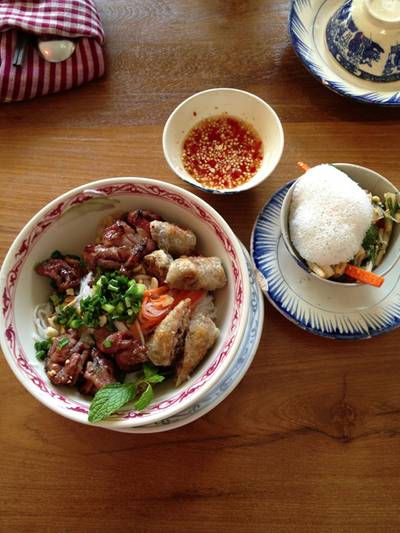ร้านอาหาร พระราม 9 ไก่ย่าง