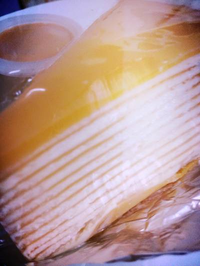 เครปเค้ก ชาเย็น ที่ ร้านอาหาร ครัวดอกไม้ขาว เครปเค้ก ชาเย็น ที่ ร้านอาหาร ครัวดอกไม้ขาว