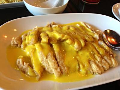 ไก่กรอบซอสวาซาบิ ที่ ร้านอาหาร Four Seasons Mega Bangna ไก่กรอบซอสวาซาบิ ที่ ร้านอาหาร Four Seasons Mega Bangna