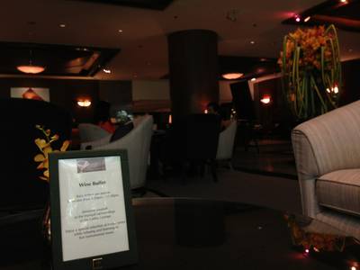 ร้านอาหาร Lobby Lounge Banyan Tree Bangkok
