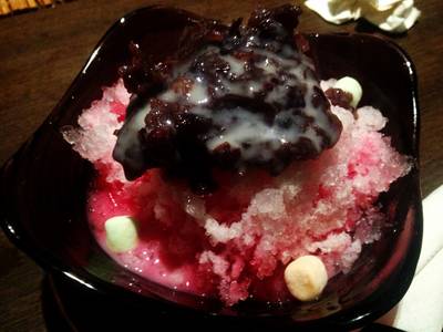 น้ำแข็งใสถั่วแดง ที่ ร้านอาหาร Tazu Shabu Yaki