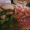Platter ... ทุกอย่างลงตัวมากก มาทีไรเป็นต้องสั่งเมนูนี้ทุกที ที่ ร้านอาหาร Wine Connection Tapas Bar & Bistro Rain Hill