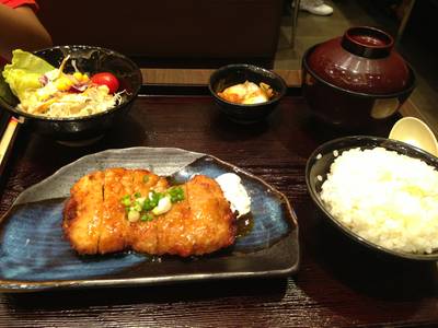 ร้านอาหาร yayoi Paradise Park