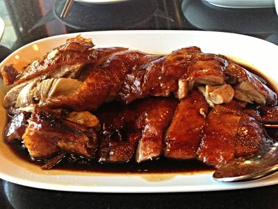 เป็ดย่าง ที่ ร้านอาหาร Four Seasons Mega Bangna เป็ดย่าง ที่ ร้านอาหาร Four Seasons Mega Bangna