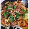 ลาบปลาดอลลี่ ที่ ร้านอาหาร บ้านกลางซอย (ซอยสวนอ้อย)