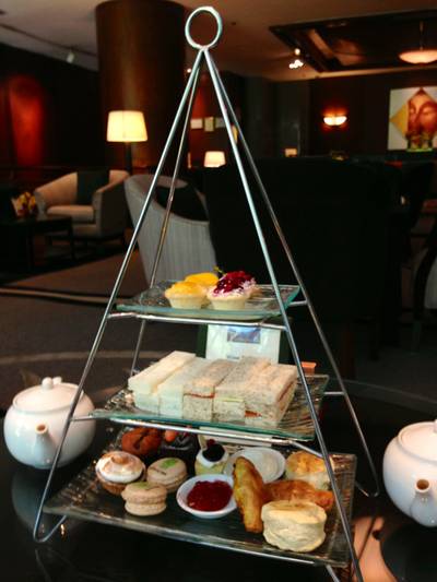 ร้านอาหาร Lobby Lounge Banyan Tree Bangkok