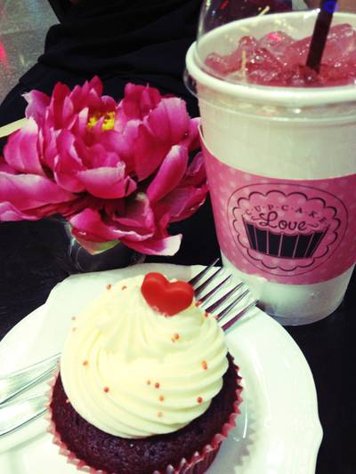 Red valvet ที่ ร้านอาหาร Cupcake Love Central World