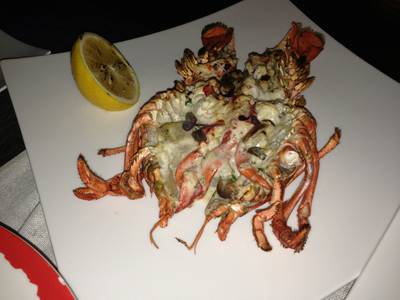 ร้านอาหาร Red Sky