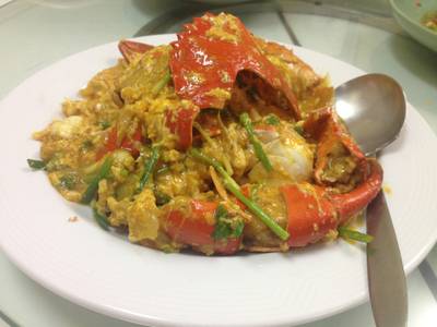 ร้านอาหาร ครัวเจ๊ง้อ สี่พระยา