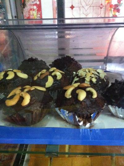 ร้านอาหาร Putthachart Coffee