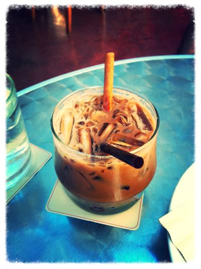 ร้านอาหาร Anya's Place Salaya ร้านอาหาร Anya's Place Salaya