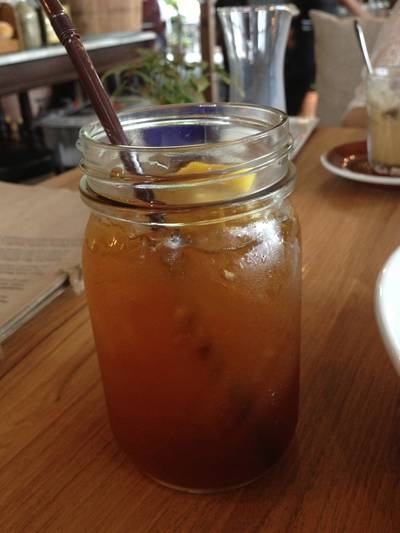 ชามะนาว ที่ ร้านอาหาร Roast Coffee & Eatery