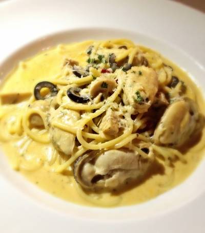 สปาเกตตี้หอยแมงภู่นิวซีแลนด์ซอสกุ้ง ที่ ร้านอาหาร Tuscany Thai Cuisine