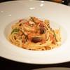 ร้านอาหาร L'Atelier De Joel Robuchon Resort World Sentosa