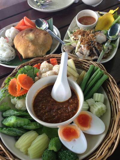 น้ำพริกธารา ที่ ร้านอาหาร คีรีธารา