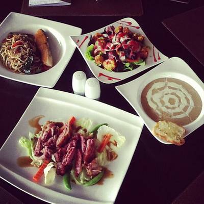 ♥
 ที่ ร้านอาหาร German House Pure Place รามคำแหง