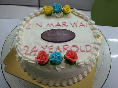 (Romantic) Butter Cream Cake  by fresh&taste {^_^} ที่ ร้านอาหาร Fresh & Taste