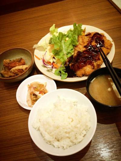 ร้านอาหาร Zen Central ปิ่นเกล้า