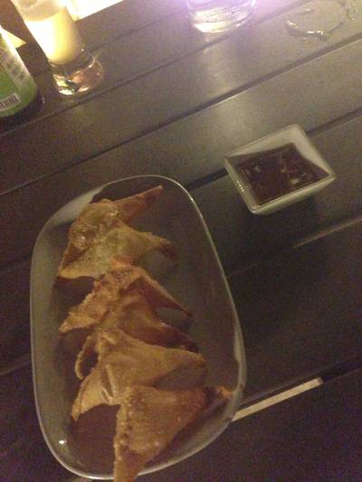 เกี๊ยวชีส ที่หาชีส ยากสุดๆๆ ที่ ร้านอาหาร Anya's Place Salaya