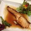 ปลาหิมะย่างซีอิ๋ว (วันนี้ชิ้นเล็กมากกกก) ที่ ร้านอาหาร Fuji Nawamin City Avenue