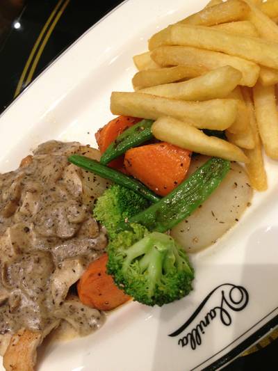 ร้านอาหาร Vanilla Brasserie Siam Paragon