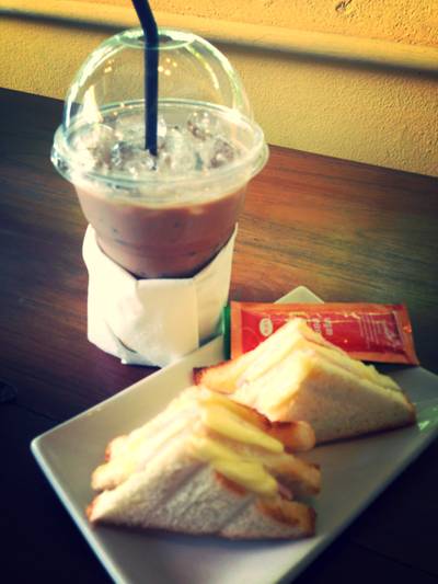 อาหารเช้าคร่า... ที่ ร้านอาหาร My Cup
