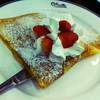 Strawberry and Banana Crepe ที่ ร้านอาหาร Vanilla Brasserie Siam Paragon