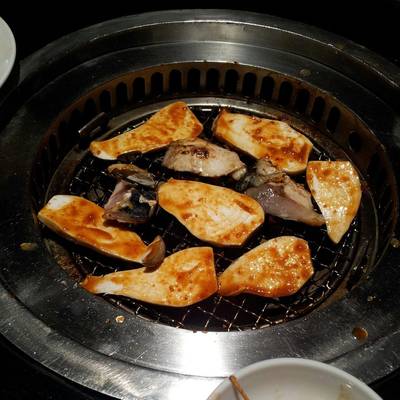 เห็ดออรินจิ หนึบ ๆ กินเสร็จหน้าตึง แก้มแดง 555 เตาร้อนมั่ก ที่ ร้านอาหาร Yuu Restaurant La Villa อารีย์