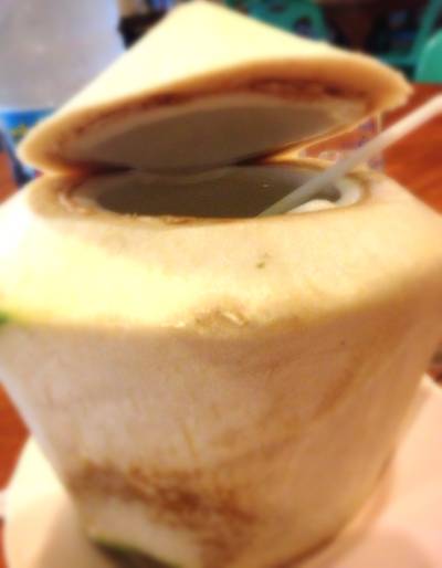 ร้านอาหาร ครัวแจ๋ว