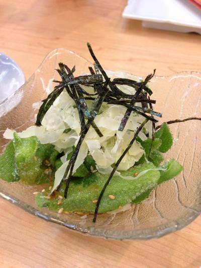 Siona ที่ ร้านอาหาร Hanaya Siona ที่ ร้านอาหาร Hanaya