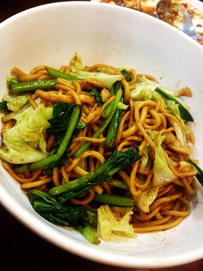 บะหมี่ผัดเซี่ยงไฮ้ ที่ ร้านอาหาร Ting Tai Fu